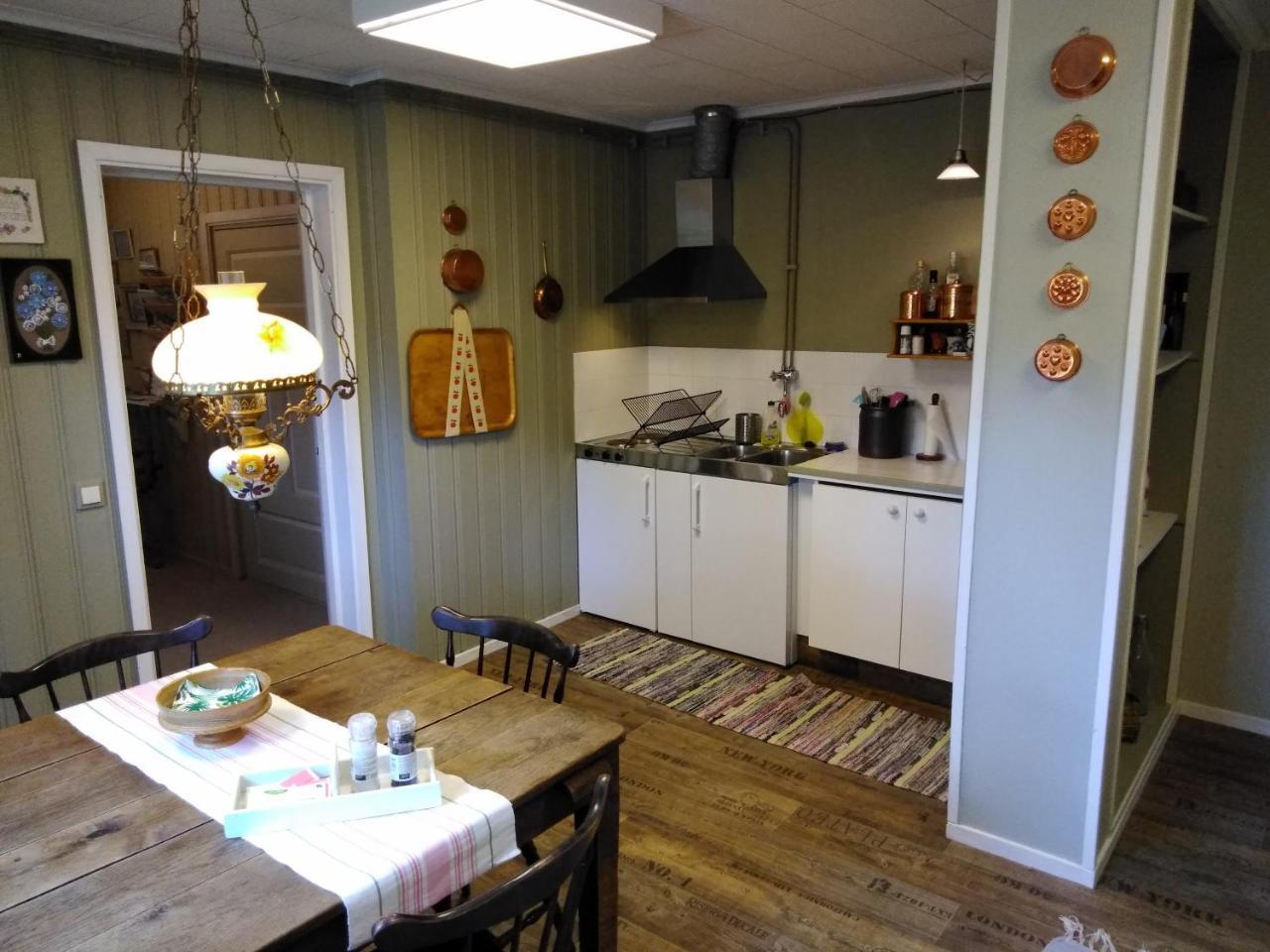 Sunny Hill Cottage Bergvik Екстериор снимка